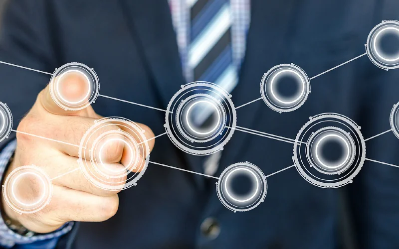 Automatizare pentru rețele operaționale: de ce devine esențială pentru companiile cu mai multe locații